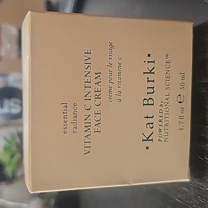 Kat burki vitamin c face cream